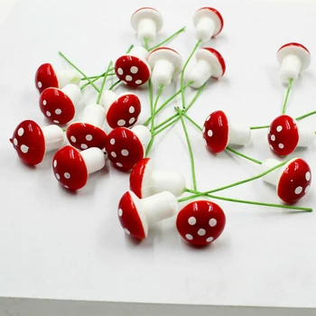 50pcs Penaste Gobe Miniature 2 cm Mini Rdeče Mushroom Fairy Vrt Ornament DIY Steklenico Krajine Obrti Dekoracijo